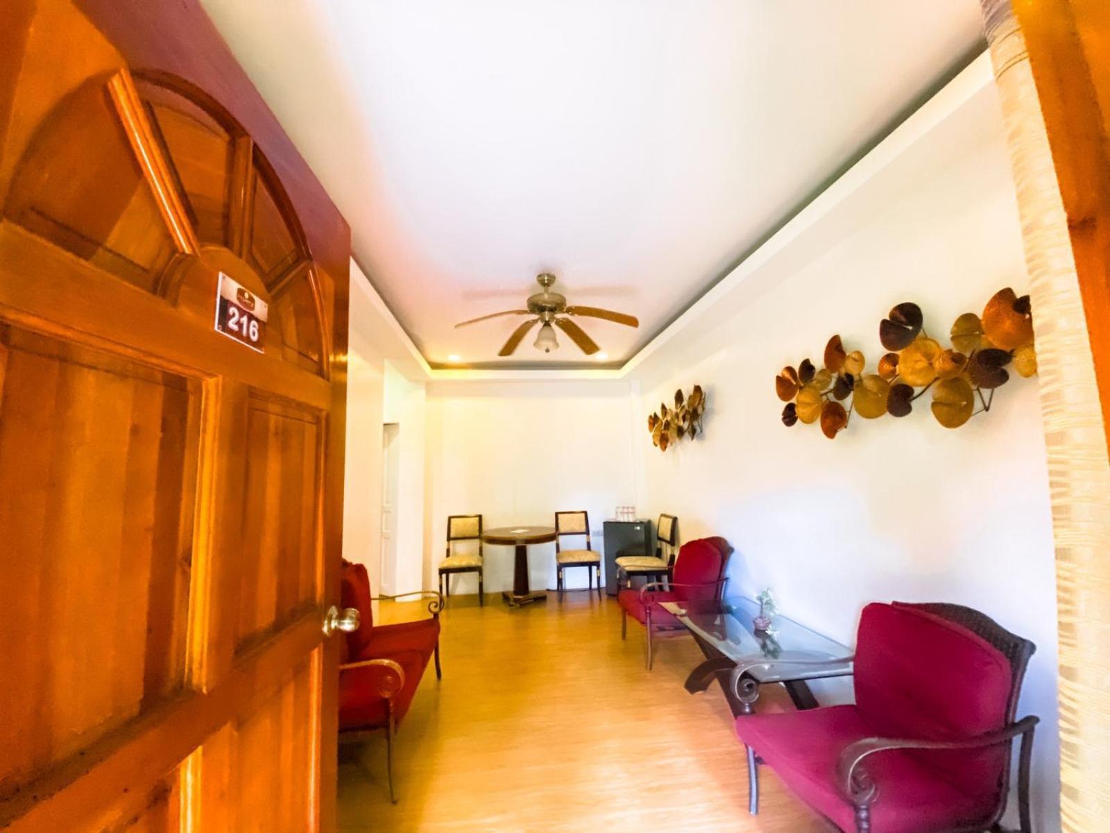 Hortz Hotels And Resorts Tagaytay City Dış mekan fotoğraf